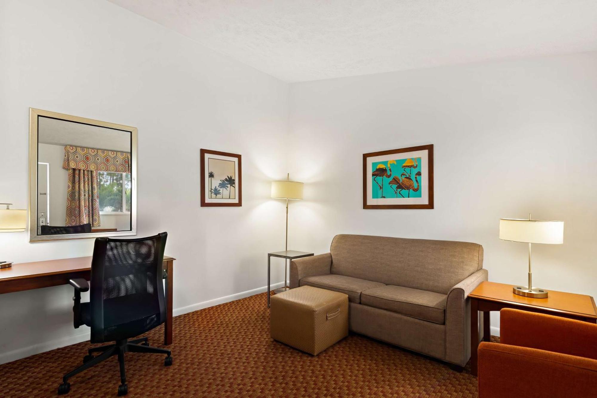 Best Western Hotel 3*
